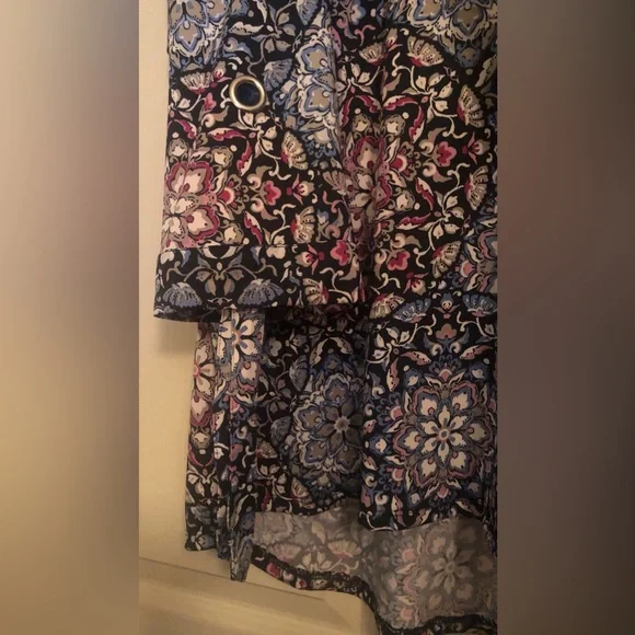 Croft and Barrow 3/4 Sleeve Top Blue Pink Black Size L - Picture 2 of 6